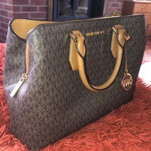 Michael Kors Camille LG Satchel brown/acorn purse